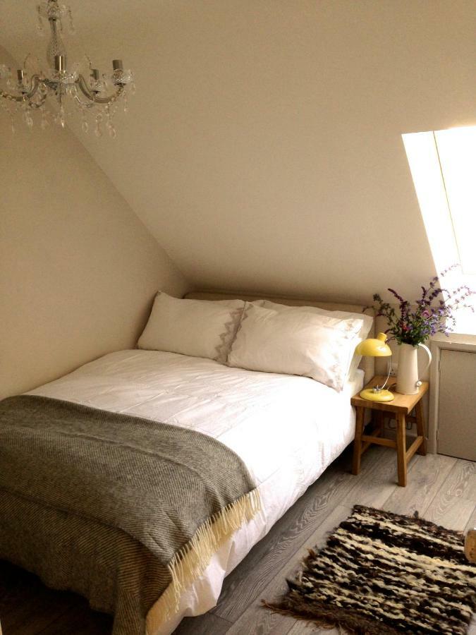 The Loft Apartment Pilton Exterior photo